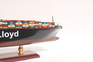 แบบจำลองเรือบรรทุกสินค้า Hapag-Lloyd ทำมือจากไม้โดย GIA NHIEN - เรือขนส่งสินค้าขนาดใหญ่สำหรับตั้งโชว์ เหมาะสำหรับเป็นของขวัญองค์กร - Product Image 5