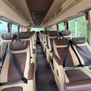 Autobús de Pasajeros Yutong 6120 de Lujo Usado, con 32 Asientos, Volante a la Derecha, Combustible Diésel, Transmisión Manual, en Venta - Product Image 4