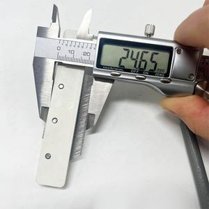 Gareninvoerapparaat voor <span class=keywords><strong>Karl</strong></span> <span class=keywords><strong>Mayer</strong></span> kettingbreimachines, garengeleider voor <span class=keywords><strong>Karl</strong></span> <span class=keywords><strong>Mayer</strong></span> breimachines, LIBA garengeleider - Product Image 3