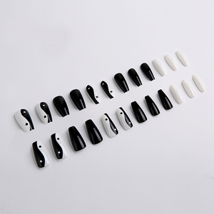 24 <span class=keywords><strong>faux</strong></span> <span class=keywords><strong>ongles</strong></span> gothiques Yin Yang noirs et blancs réutilisables en acrylique, couverture complète, pour <span class=keywords><strong>manucure</strong></span> DIY artistique pour femmes et filles - Product Image 5