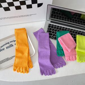 Jingwen OEM Mediastoe Yoga Deporte 5 <span class=keywords><strong>Dedos</strong></span> Separador <span class=keywords><strong>Calcetines</strong></span> - Product Image 4