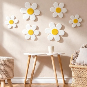 6 Piezas de Fieltro Acústico con Diseño de Flor de Margarita <span class=keywords><strong>para</strong></span> Decoración de Pared, Tablero de Anuncios con Cinta Adhesiva <span class=keywords><strong>para</strong></span> Dormitorio, Cuarto de Bebé, Guardería, Aula, Residencia Universitaria - Product Image 1