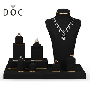 新款珠宝展示套装黑色Pu皮窗展示展示套装时尚项链半身像
