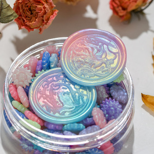 Perles de cire à cacheter Aurora, granulés de cire à cacheter, couleur irisée tournesol, emballage en bouteille plastique, fournitures artisanales sur le thème des fleurs - Product Image 4