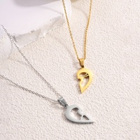 Nouveauté - Bijoux de mode - Collier en acier inoxydable plaqué or - Flèche de Cupidon - Forme de cœur - Pour couple