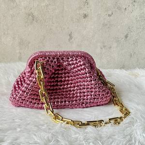 Bolso de mano de cuero dorado grande Rosa elegante superventas, bolso de mano de lujo de ganchillo, bolso de mano de boda - Product Image 1