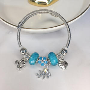 <span class=keywords><strong>Bracelet</strong></span> à breloques fleur en vente chaude, plaqué argent, acier inoxydable, <span class=keywords><strong>bracelet</strong></span> à breloques cœur de <span class=keywords><strong>lotus</strong></span> pour femmes - Product Image 6