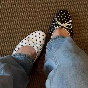 Zapatos Planos Super Lindos con Punta Redonda, Lazo Dulce, Diseño de Puntos Blancos y Negros, Transpirables, de Corte Bajo, Estilo Ballet Retro Clásico - Product Image 6