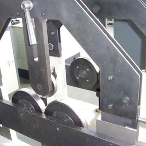 Schenck דינמי איזון מכונה YYW-3000S גבוהה מהירות אבזור הרוטור אוניברסלי משותף מונע איזון מכונה - Product Image 5