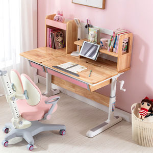 Offre Spéciale Ensemble de chaises de table multifonctions pour enfants de haute qualité Étagère ergonomique en bois réglable en hauteur pour un apprentissage confortable - Product Image 1