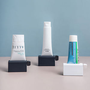 Soporte exprimidor Manual de dos piezas de plástico para Hotel al por mayor, accesorio de baño ecológico multifuncional, soporte portátil de viaje - Product Image 1