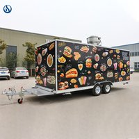 Remorque de restauration mobile Honlu, food truck carré à double essieu, entièrement équipée pour la vente de burgers, sandwichs et autres plats préparés.