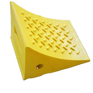 Cales de <span class=keywords><strong>roue</strong></span> légères en PU Bouchon de pneu de voiture Cale de <span class=keywords><strong>roue</strong></span> bon marché - Product Image 1