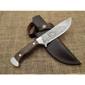 Cuchillo de Caza de Acero Damasco Hecho a Mano Personalizado con Hoja de Acero Inoxidable y Mango de Madera para Venta al por Mayor - Product Image 4