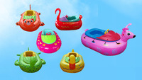 Bateau tamponneur gonflable commercial portable en plastique pour jeux de piscine, bateau à pédales électrique à batterie pour enfants et adultes pour piscine