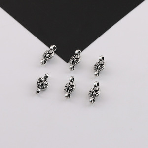 Vintage Flower Shape Double Hole Pendant Tibetan <b>Silver</b> DIY Jewelry Charm Unisex for <b>Bracelet</b> Necklace Accessories - Product Image 1