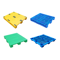 Emballage et mise en caisse de palettes en plastique Palettes d'entrepôt noires Feuilles de plastique à motif de grille Palettes de chariot élévateur du commerce extérieur