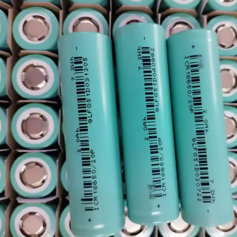 2600 mah 2600 mAh 2500 mAh Bateria18650シリンダーリチウムイオン3.7vリチウム電池2500 mah