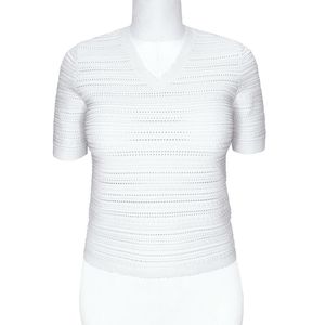 เสื้อสเวตเตอร์ถักคอวีสีขาว แขนสั้น แต่งลายปอยเตลล์ สำหรับผู้หญิง - Product Image 1