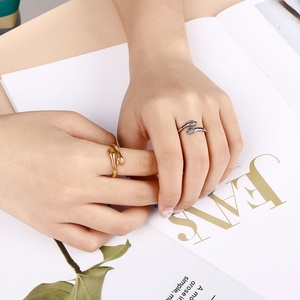 Creative Cute Adjustable Romantic Hand Hug 18k Gold Plated Stainless Steel <b>Couples</b> <b>Ring</b> - Product Image 5