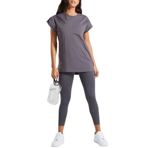 เสื้อยืดพิมพ์ลายแบบกำหนดเองได้,ชุดกีฬาผู้หญิงเสื้อยืดสำหรับฤดูร้อน - Product Image 1