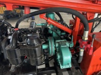 Machine de forage professionnelle sur chenilles de 200 m pour puits d'eau, certifiée CE/ISO, pour le développement des oasis désertiques