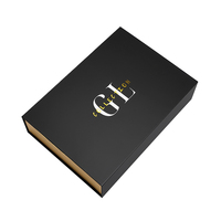 Boîtes en carton de luxe en cheveux humains avec logo personnalisé Boîte cadeau magnétique pour perruques Paquet avec feuille d'or et insert en satin