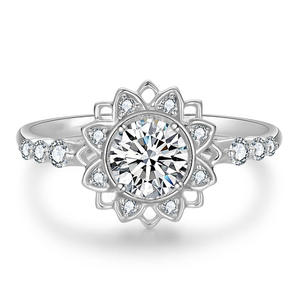 Anello da Donna F1161 in Oro Bianco con Diamante Taglio Brillante Rotondo Colore G Naturale Gioiello di Fidanzamento - Product Image 3