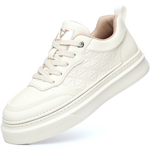 รองเท้าผ้าใบสีขาวสำหรับผู้ชาย หนังแท้ ส้นเตี้ย พื้นยาง EVA พื้นรองเท้าชั้นกลาง น้ำหนักเบา เหมาะสำหรับใส่เดินเล่นสบายๆ - Product Image 4