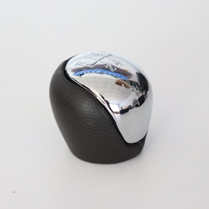 Pommeau de levier de vitesse ergonomique noir avec design en fibre de carbone pour Hyundai Elantra Soul I30 Accent Forte - Product Image 5