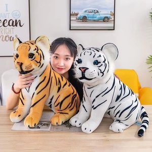 Juguetes <span class=keywords><strong>de</strong></span> peluche <span class=keywords><strong>de</strong></span> simulación ultra realistas <span class=keywords><strong>de</strong></span> tigre unisex, modelo <span class=keywords><strong>de</strong></span> cabeza <span class=keywords><strong>de</strong></span> versión sentada, para alivio del estrés, accesorio <span class=keywords><strong>de</strong></span> película y adorno, transfronterizo - Product Image 3