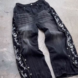 Pantalones Vaqueros de <span class=keywords><strong>Hombre</strong></span>, Estilo Vintage, Lavado Ácido, Negros, de Pierna Recta, con Remaches, Holgados, con Dobladillo Deshilachado - Product Image 4