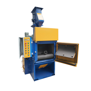 Cabine de sablage à bande tournante automatique pour le nettoyage de petites pièces métalliques - Product Image 4