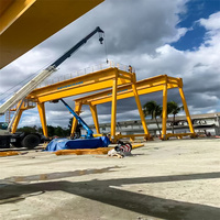Grue portique monopoutre de 25 tonnes, grue portique sur rail avec portée personnalisée de 30 m pour usine de structure métallique extérieure