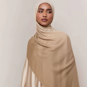 2025 alta calidad Modal Hijab bufanda tradicional chal suave ligero transpirable al por mayor para musulmanes Wennuan MO-012 - Product Image 1