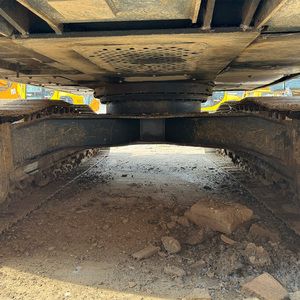 รถขุดไฮดรอลิกมือสอง Hyundai 220LC-9S 22 ตัน ของแท้จากเกาหลี รุ่นปี 2022 กำลัง 107 กิโลวัตต์ ความจุบุ้งกี๋ 1.35 ลูกบาศก์เมตร พร้อมมอเตอร์ปั๊มแบริ่ง - Product Image 6