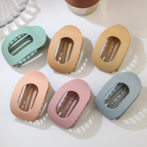 Pinza de Pelo Plana Mate Ovalada de Plástico para Mujer, Tipo Cocodrilo, Agarre Fuerte, Sencilla, Accesorios para el Cabello <span class=keywords><strong>2026</strong></span> al por Mayor - Product Image 3