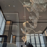 Lustre en acrylique avec source de lumière LED et commande par bouton pour bureaux de vente, salles de banquet, hôtels, halls de KTV - Luminaires personnalisés