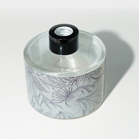 50ml Transparent Aromathérapie Diffuseur Bouteille En Verre Bouteille De Parfum Coloré Fleur logo Couvercle En Plastique Aromathérapie Bouteilles En Verre
