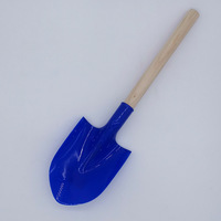 18.5 su misura "Mini pale di sabbia in legno per bambini con plastica vanga (rosso, blu, verde e giallo) completo Set regalo per festa