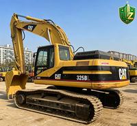 Excavatrice Caterpillar 325BL d'occasion, 25 tonnes, sur chenilles, faible nombre d'heures de travail, occasion, Cat