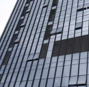 Unidad de Vidrio Laminado Aislante de Seguridad con Recubrimiento Reflectante de Bajo SHGC para Sistema de Muro Cortina de Edificios Ecológicos con Ahorro Energético - Product Image 4