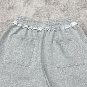 Shorts de jogging imprimés à bords bruts de haute qualité, pantalons amples en molleton uni, shorts de sport en coton de designer pour hommes - Product Image 4