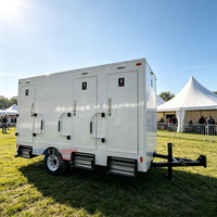 Remorque de toilettes de luxe à 3 postes homologuée DOT, conforme aux normes américaines, avec panneaux sandwich, salle de bain portable pour événements extérieurs, mariages, parcs