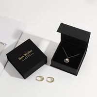 Emballage en carton mat personnalisé pour bijoux, boîte magnétique pour collier, boîte rigide à rabat pour bague, boucles d'oreilles, pendentif, bracelet, boîte à bijoux, écrin pour bague