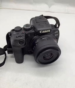 กล้องดิจิตอล <span class=keywords><strong>Canon</strong></span> <span class=keywords><strong>R10</strong></span> พร้อมเลนส์ 18-45 มม. ระดับมืออาชีพ สำหรับถ่ายภาพ ระบบ APS-C CMOS ขายส่ง - Product Image 1