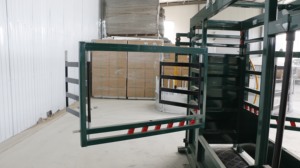 Équipement d'élevage Bétail Squeeze Chute Premium Automatique Vet Crush Avec Menton Support - Product Image 6