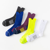 Chaussettes de sport Elite pour hommes basketball grande taille mi-mollet pratique antidérapant bas de serviette bas professionnel pour l'extérieur