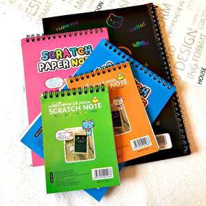 木製の紙の製図板でおもちゃを描く子供のためのスクラッチブックペン3dDIYキッズペインティングライティングドローイングファッションミー - Product Image 3