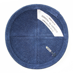 Kippas en jean brodées sur mesure pour mariages juifs, personnalisées par Hat Factory, chapeaux de mariage israéliens - Product Image 3